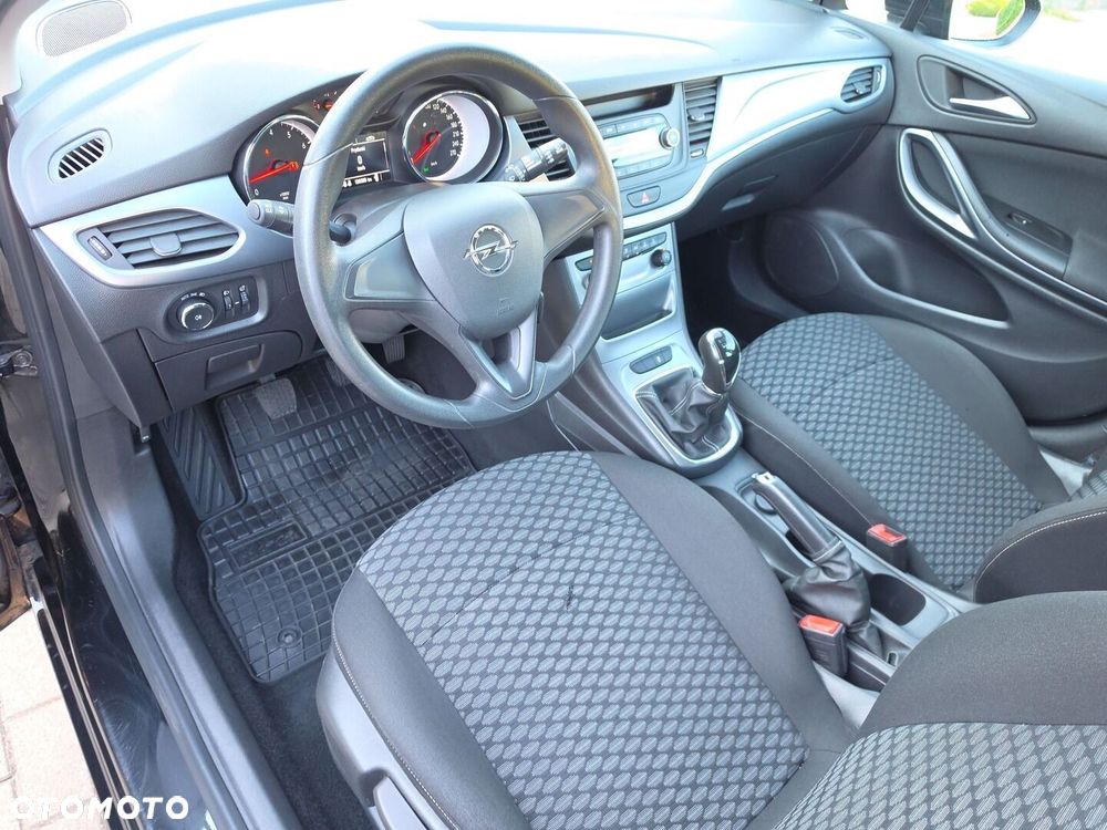 Opel Astra - 12