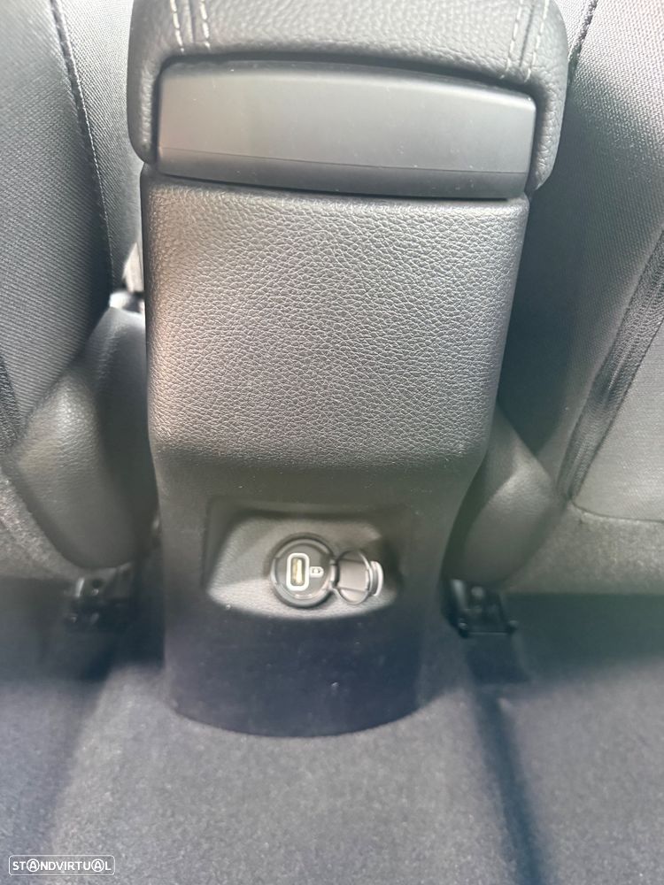 Kia Stonic 1.0 T-GDI 100 OPF Dream-Team Edition - 18