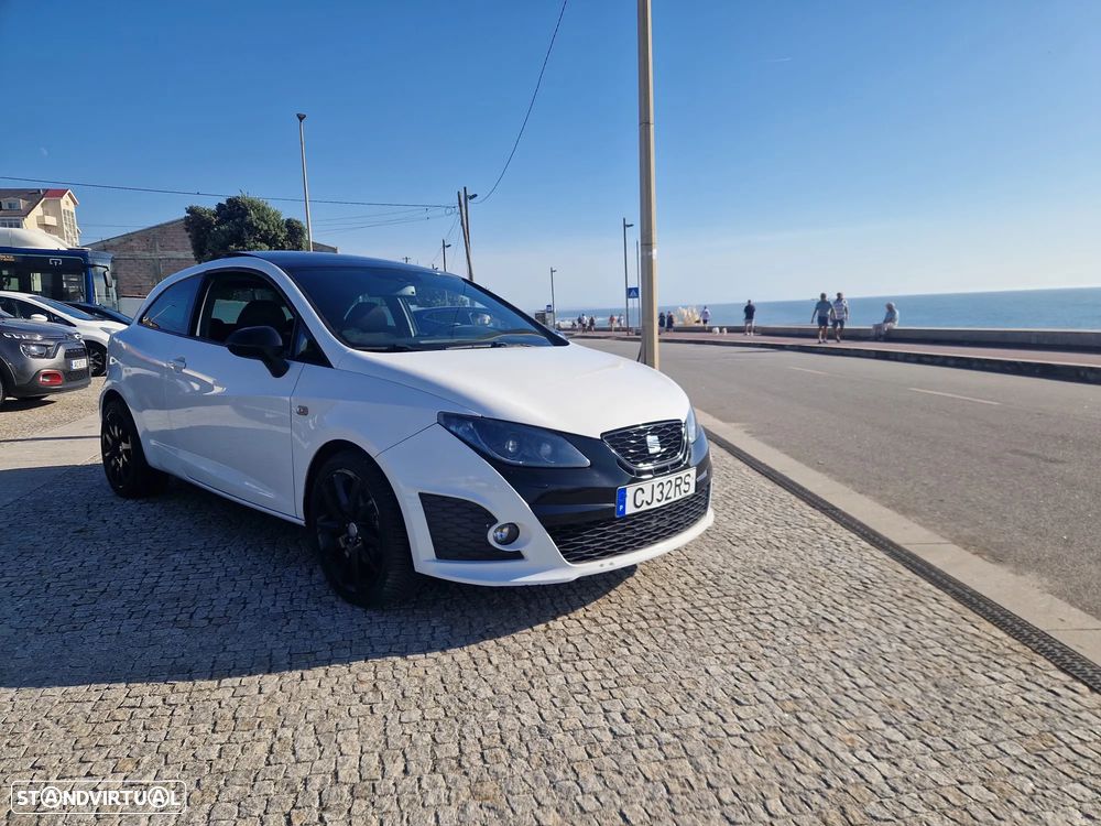 SEAT Ibiza SC 1.4 TSI DSG Cupra - 4