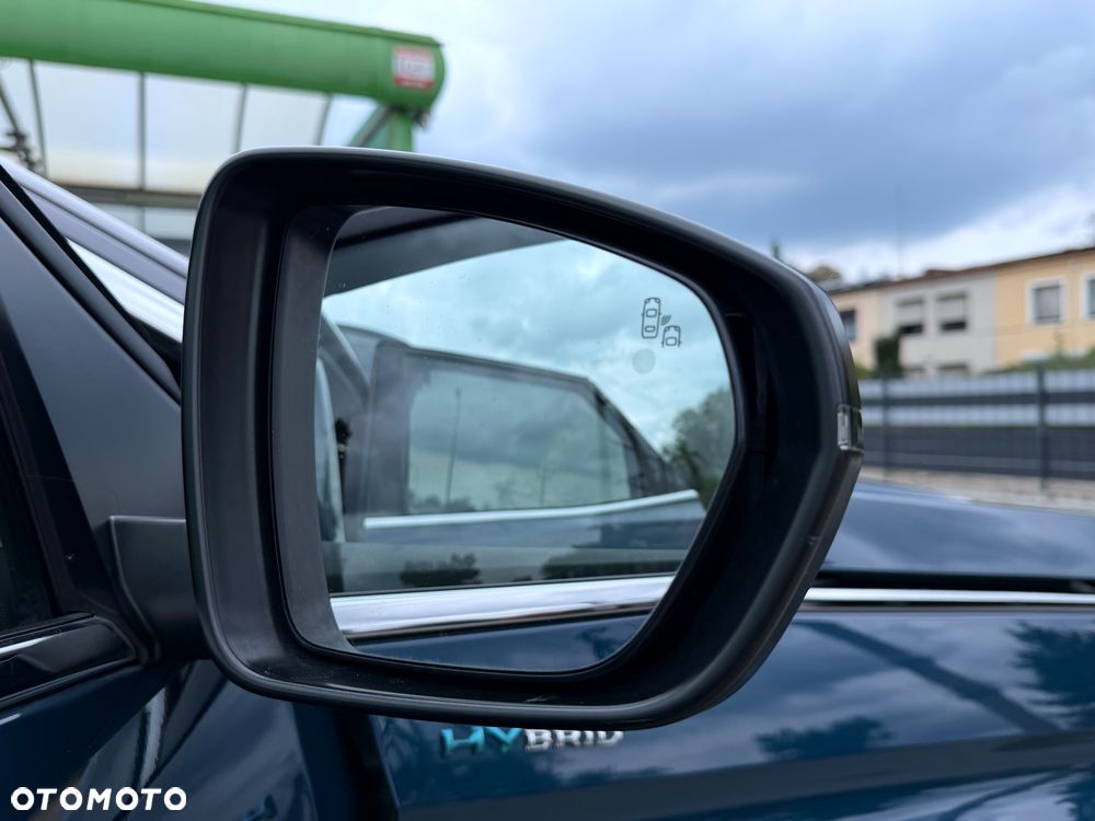 Peugeot 3008 1.6 PureTech HYbrid Allure S&S EAT8 - 21
