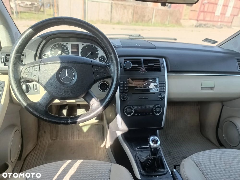 Mercedes-Benz Klasa B - 9