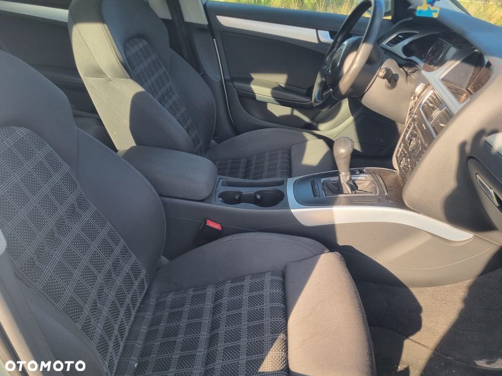 Audi A4 Avant 1.8 TFSI multitronic Attraction - 13