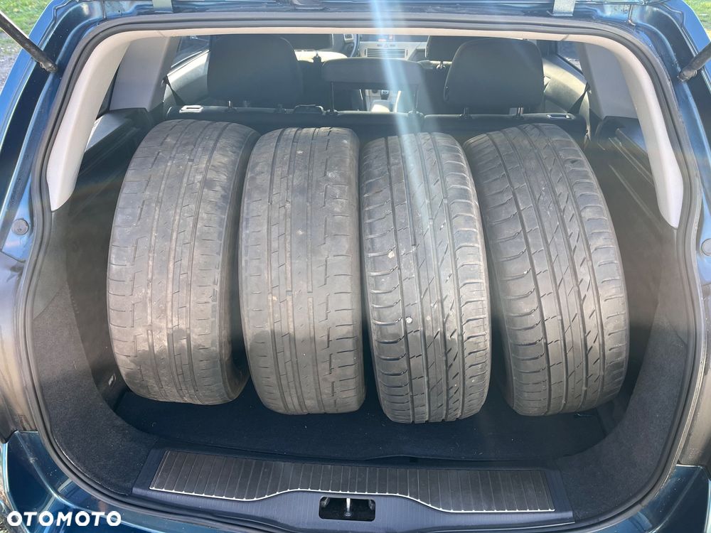 Opel Astra 1.6 Caravan Edition - 16