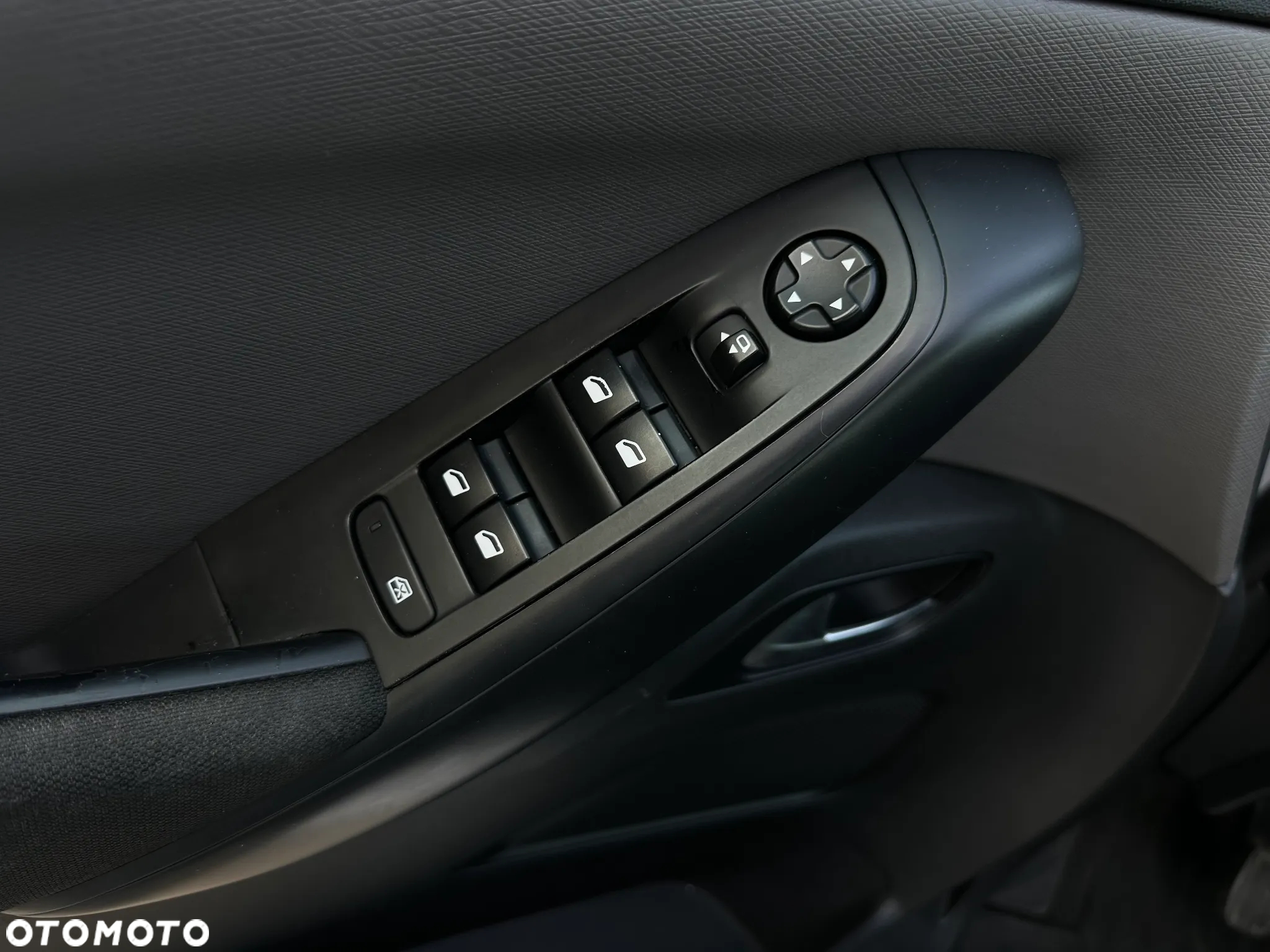 Citroën C4 Grand Picasso 1.6 e-HDi Exclusive - 10
