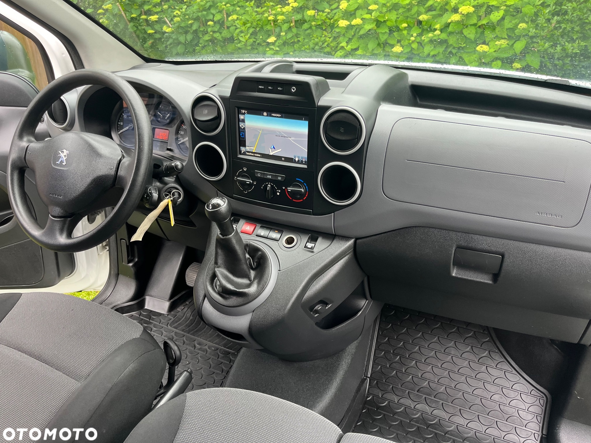 Peugeot Partner - 10