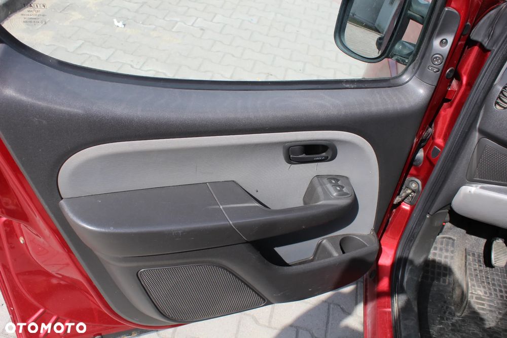 Fiat Doblo - 11
