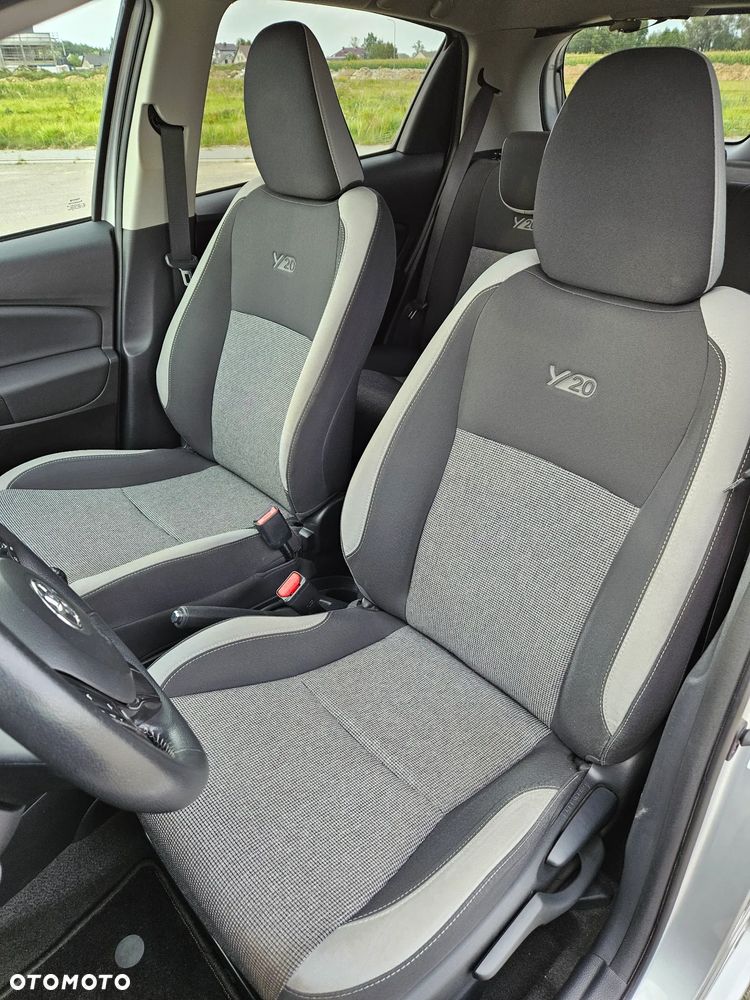 Toyota Yaris 1.33 Selection Pure - 26