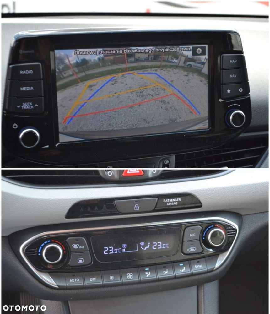 Hyundai i30 1.6 CRDi Premium - 24