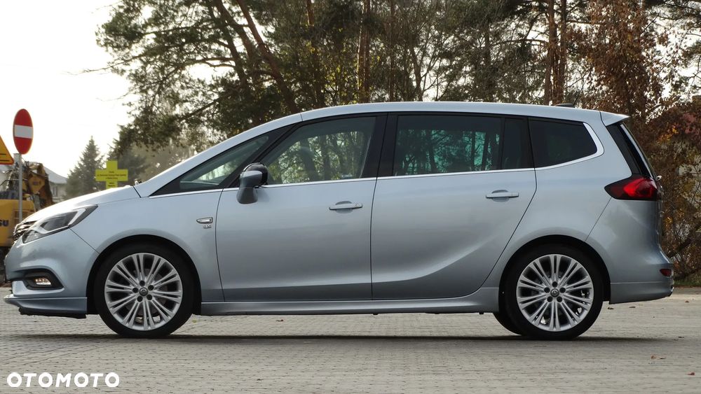 Opel Zafira 2.0 D (CDTI ecoFLEX) Start/Stop Business Innovation - 5