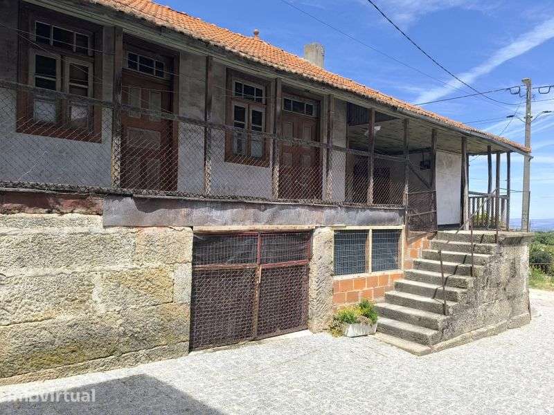Casa típica transmontana - Grande imagem: 3/11