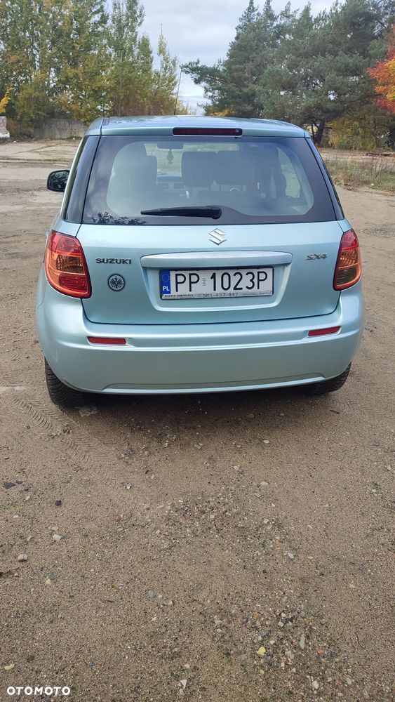Suzuki SX4 1.6 GLX / Comfort - 8