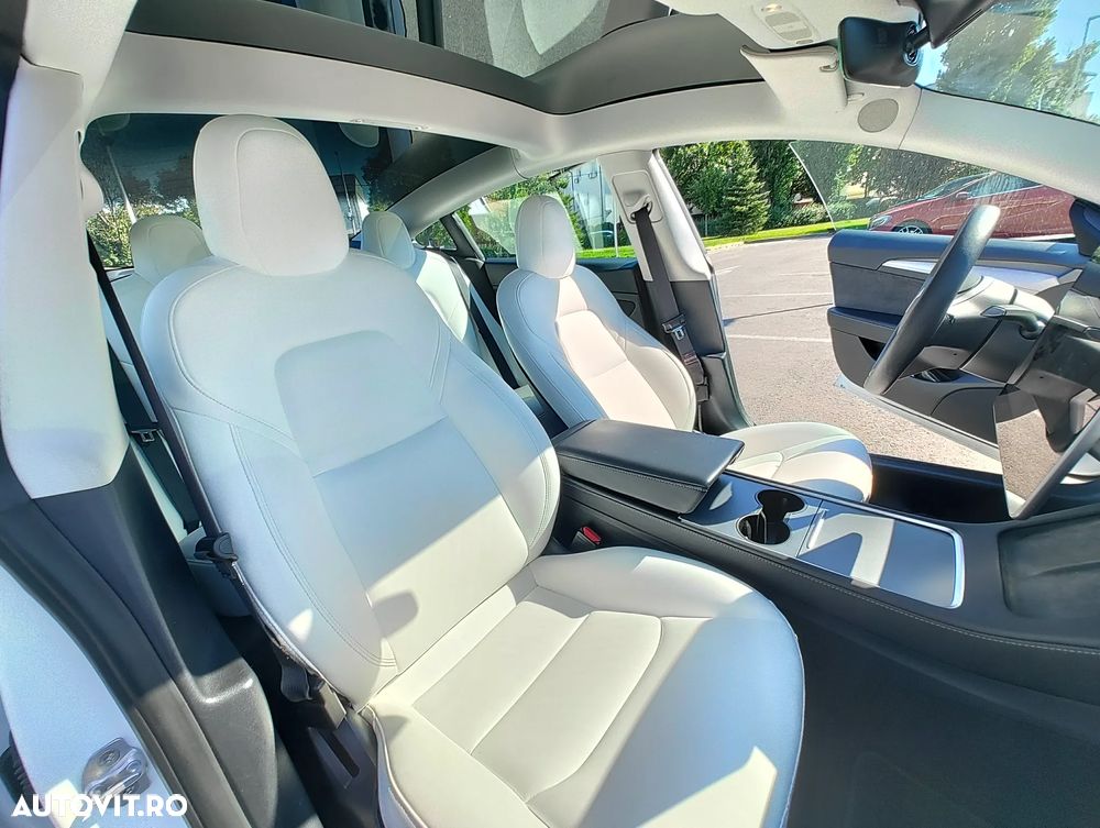 Tesla Model 3 Langstreckenbatterie Allradantrieb Dual Motor - 10