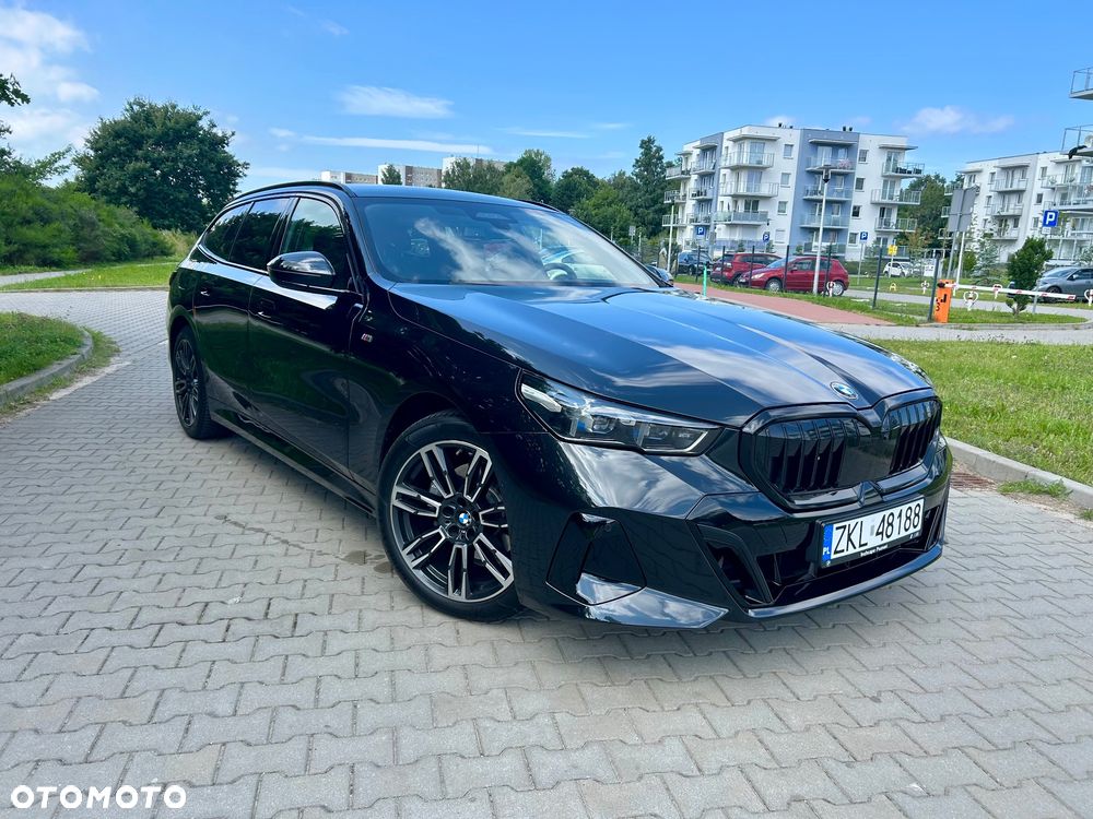 BMW Seria 5 520d xDrive - 1
