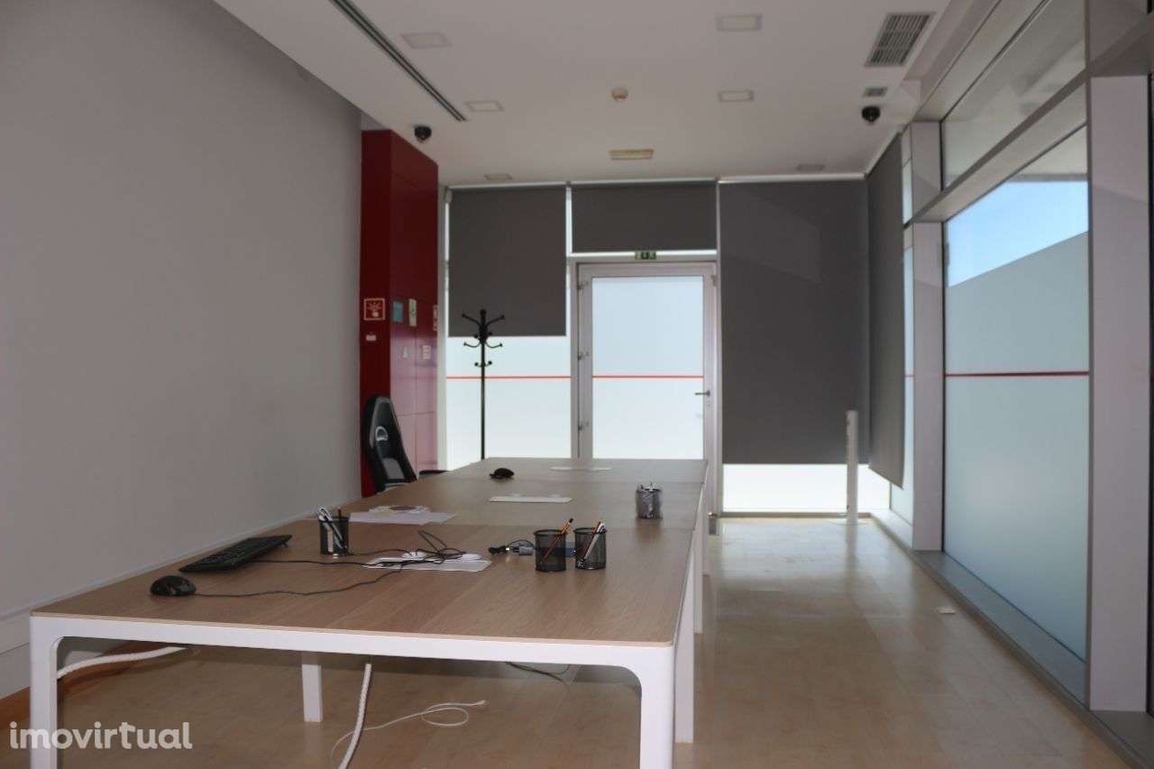 Loja no BUSINESS CENTER DE Almada/Pragal - Grande imagem: 5/11