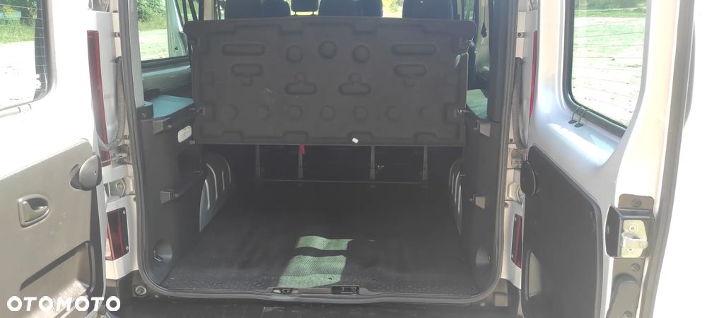 Renault Trafic Grand Passenger 3,0t Pack Clim - 9