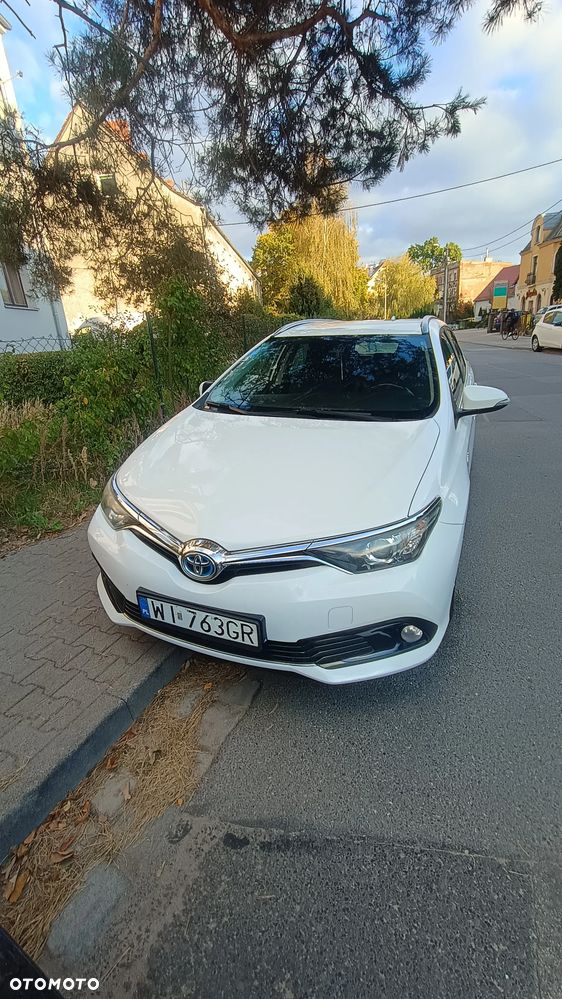 Toyota Auris - 4