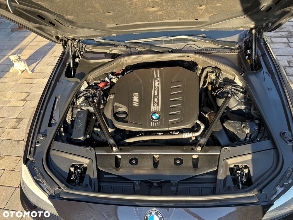 BMW Seria 5 530d Luxury Line - 9