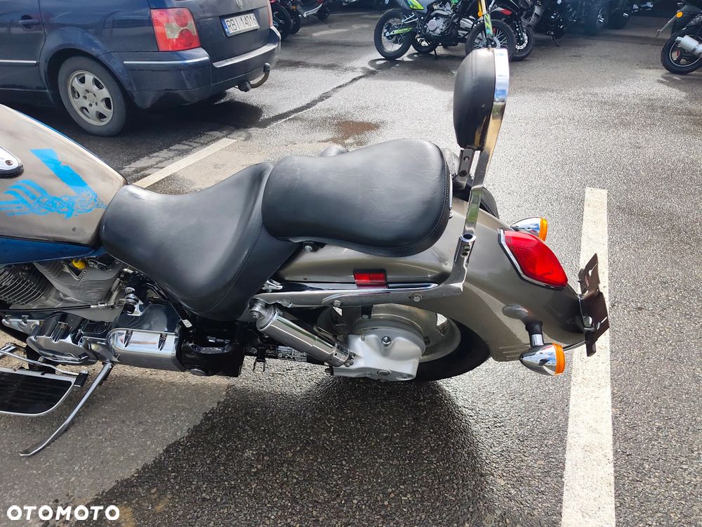Honda VTX - 29