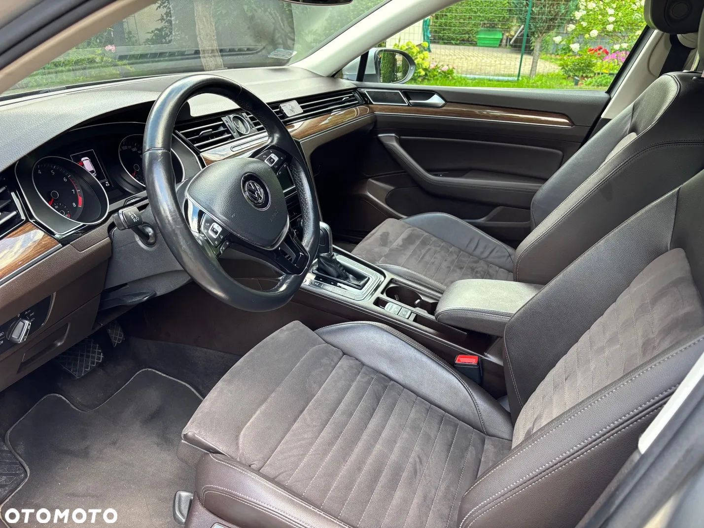 Volkswagen Passat 2.0 TSI BMT Highline DSG - 19
