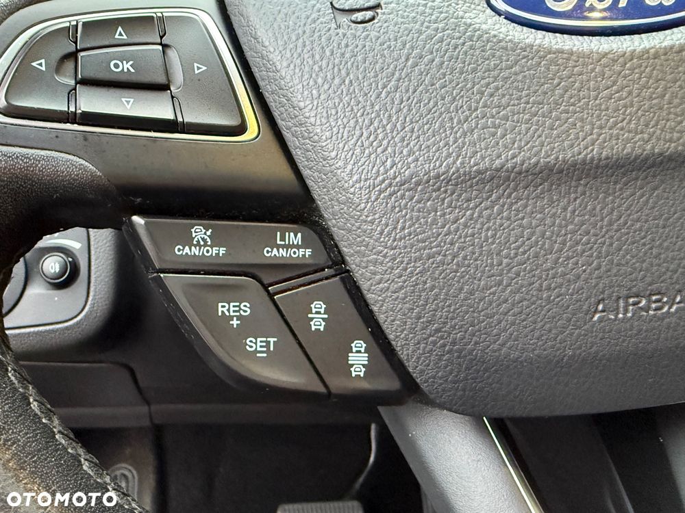 Ford Kuga 2.0 TDCi 4x4 Individual - 26