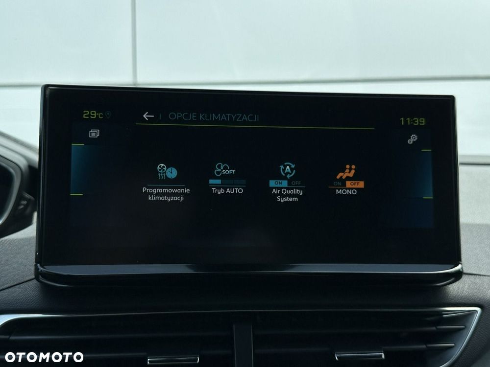 Peugeot 3008 1.6 PureTech Hybrid4 PHEV GT Pack S&S EAT8 - 32