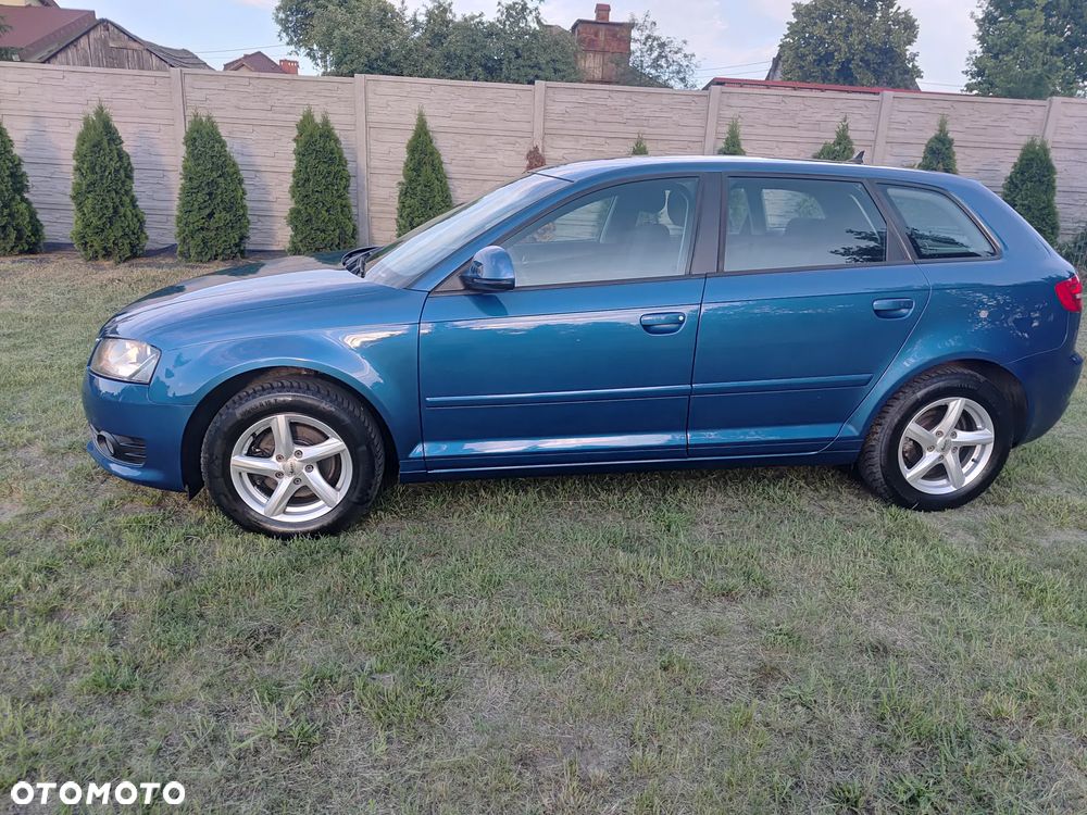 Audi A3 Sportback - 5