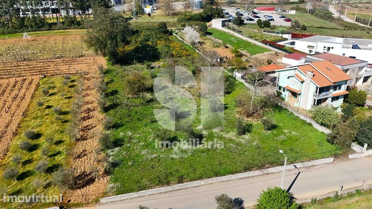 Terreno Urbanizável - Grande imagem: 3/16