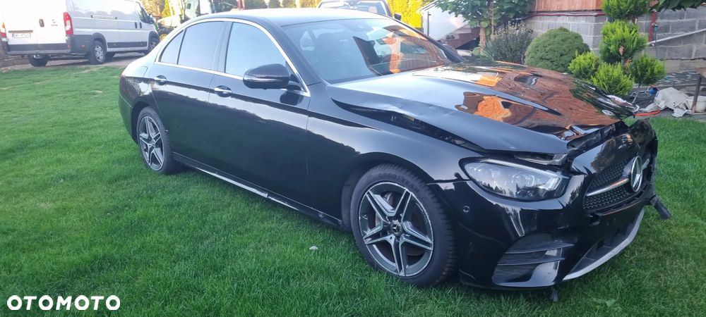 Mercedes-Benz Klasa E 220 d 9G-TRONIC AMG Line - 6