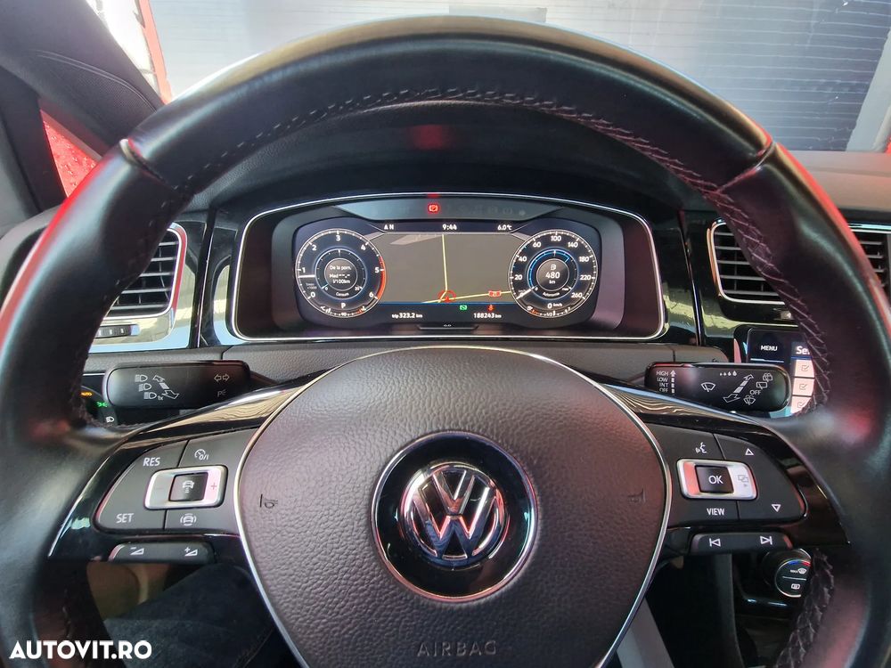 Volkswagen Golf 2.0 TDI SCR DSG Highline - 3