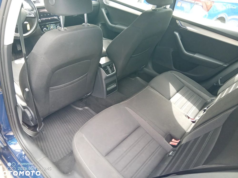 Skoda Octavia 1.4 TSI Ambition - 4