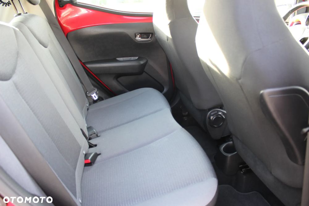 Toyota Aygo 1.0 VVT-i Color Edition - 9