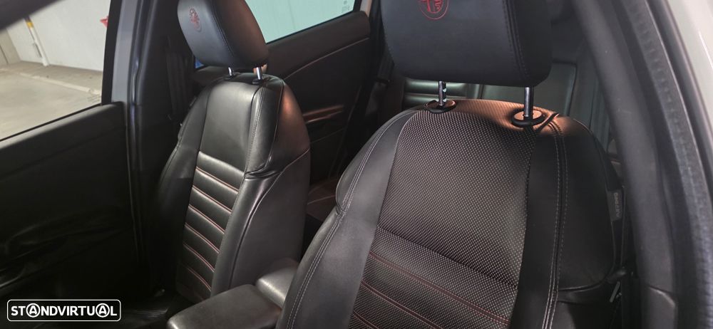 Alfa Romeo Giulietta 1.6 JTDm Exclusive - 10