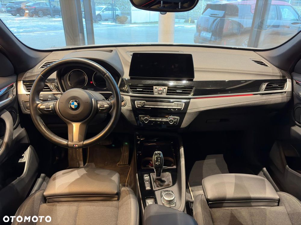 BMW X1 xDrive20i Sport Line sport - 30
