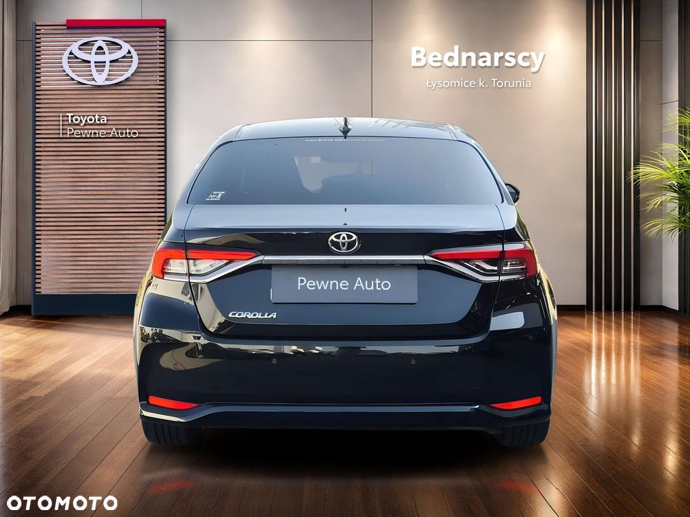 Toyota Corolla - 4