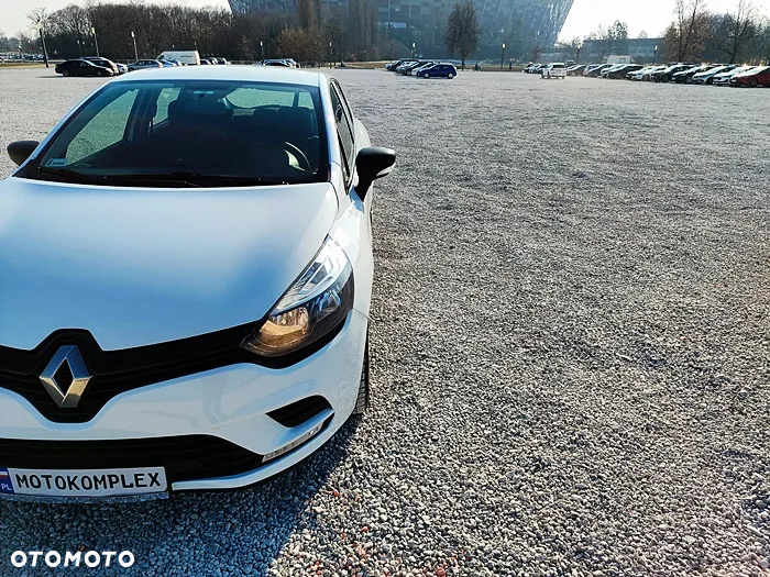Renault Clio - 21
