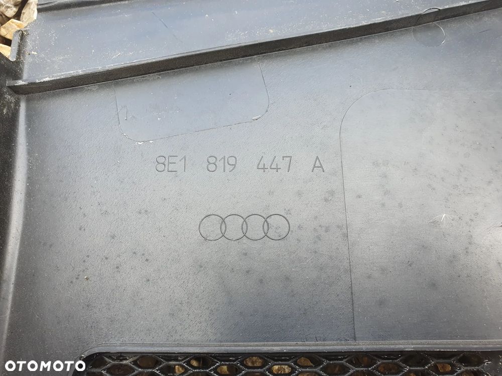 AUDI A4 B6 B7 PODSZYBIE PRAWE OSŁONA FILTRA ZAŚLEPKA 8E1819447A - 3