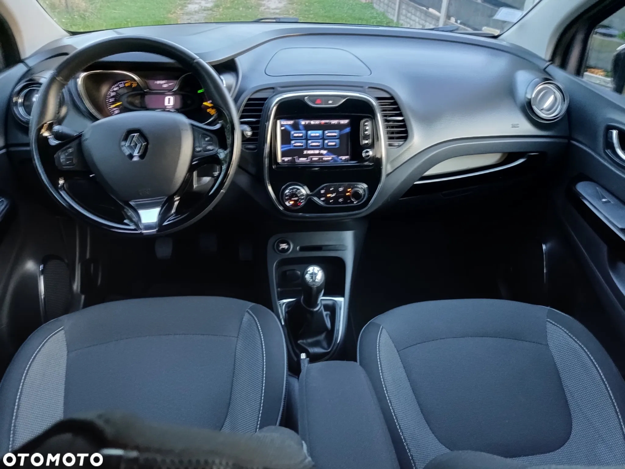 Renault Captur 0.9 Energy TCe Limited - 12
