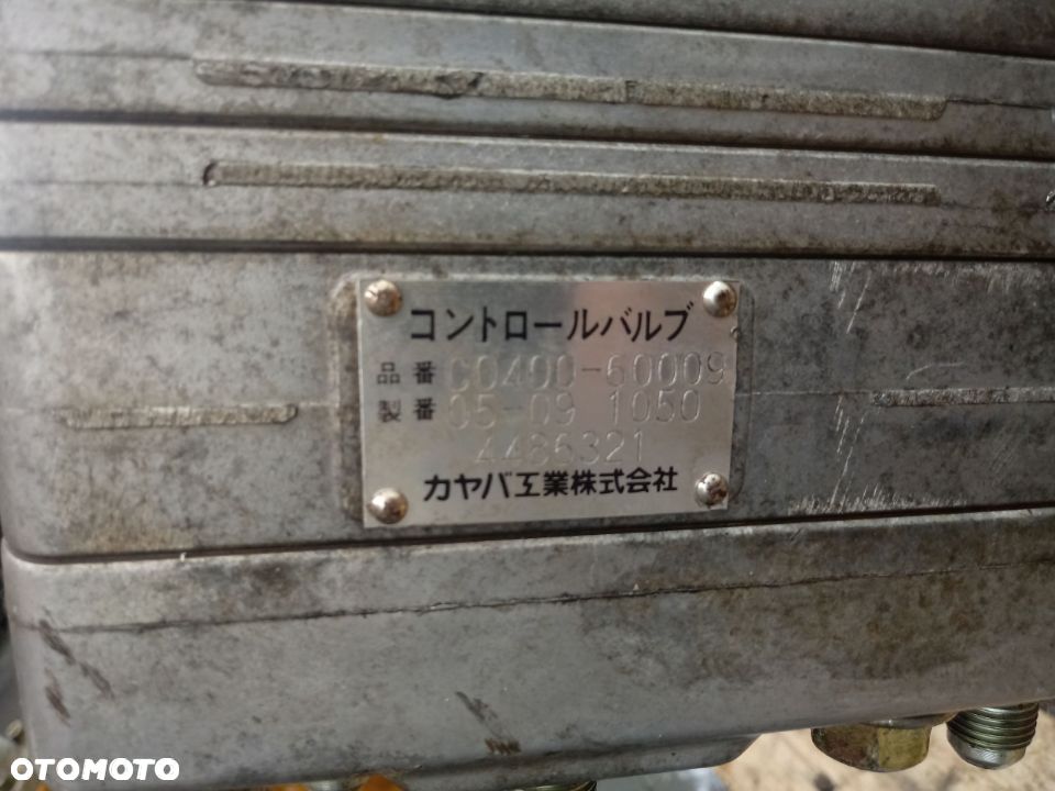 Rozdzielacz Hitachi 210W C0400-60009 05-09 1050 4486321 - 5
