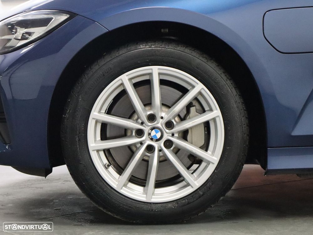 BMW 330 e Corporate Edition Auto - 26