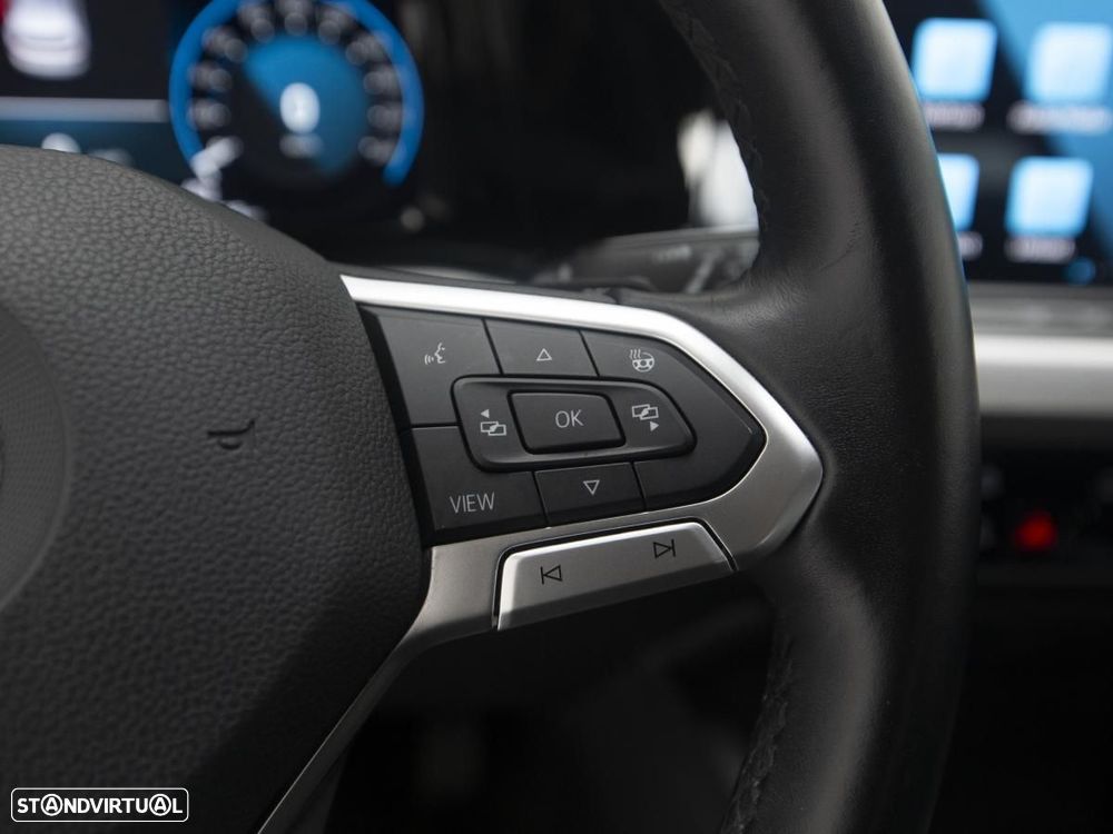 VW Golf 1.5 TGI Confortline DSG - 18