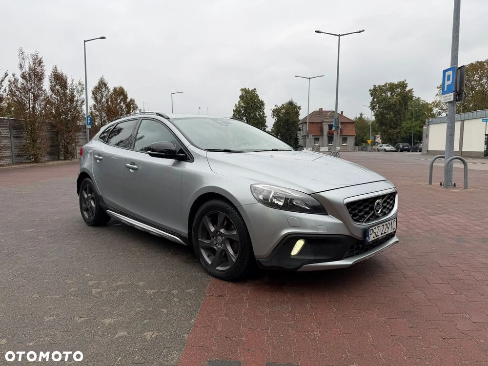 Volvo V40 Cross Country - 2