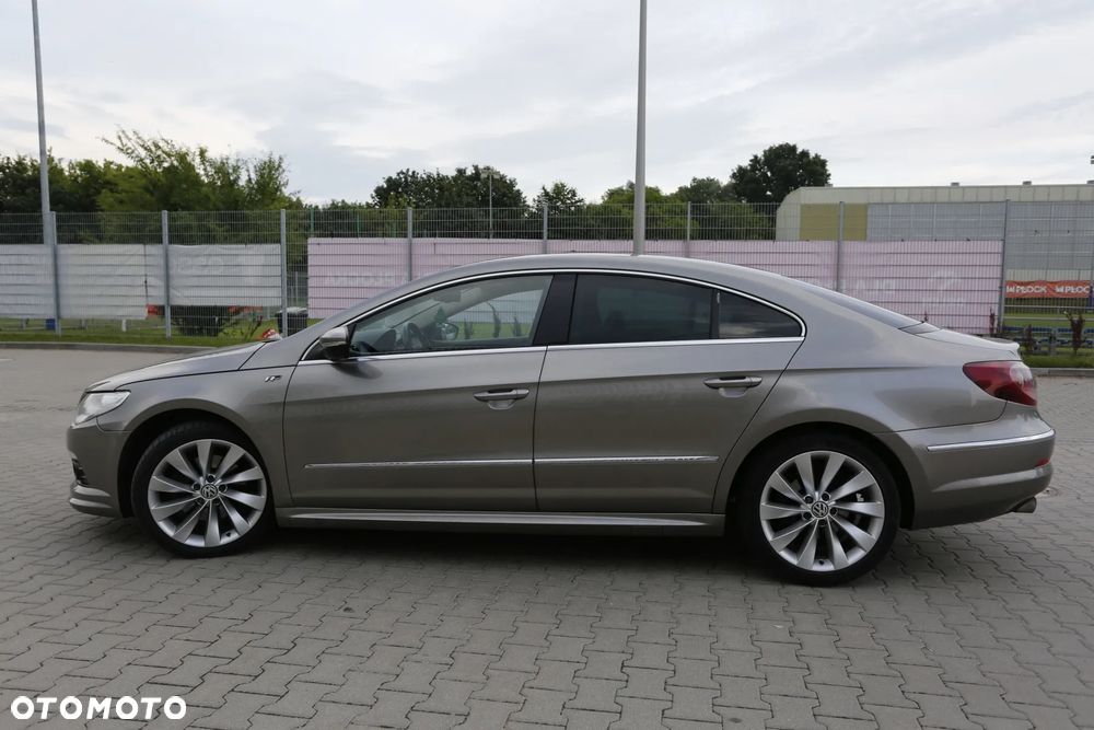 Volkswagen Passat 1.8 TSI Highline - 1