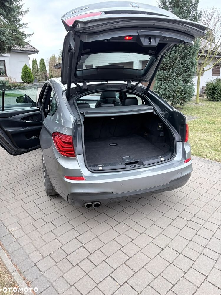 BMW 5GT - 6