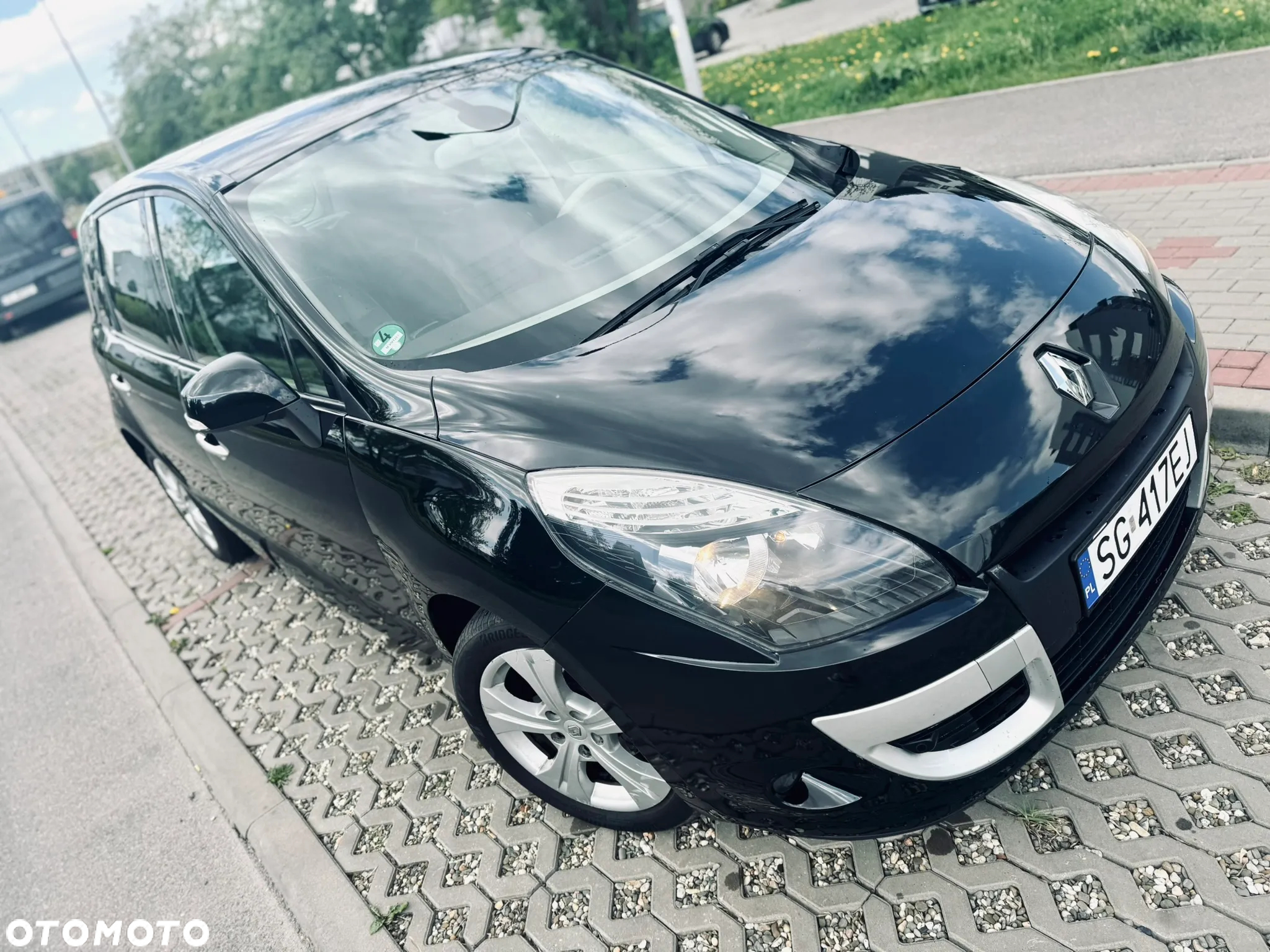 Renault Scenic 1.6 dCi Energy Privilege - 14