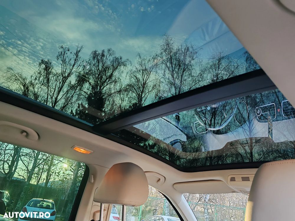 Volkswagen Golf 1.6 TDI DPF BlueMotion Technology Highline - 9