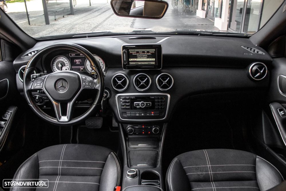 Mercedes-Benz A 180 d 7G-DCT Style — fotografia 32