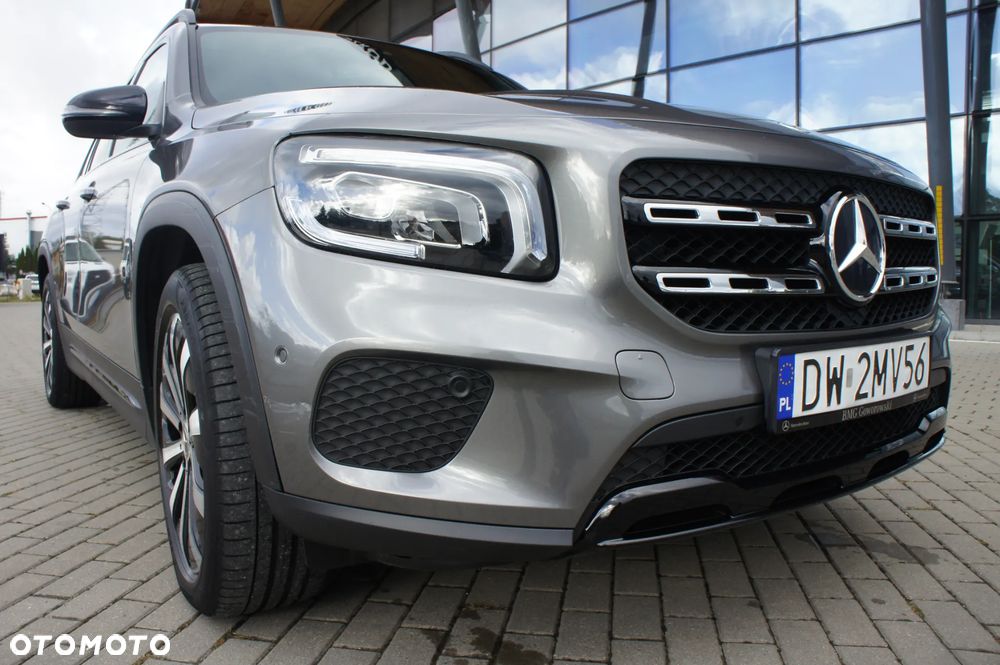 Mercedes-Benz GLB 250 4-Matic 8G-DCT - 15