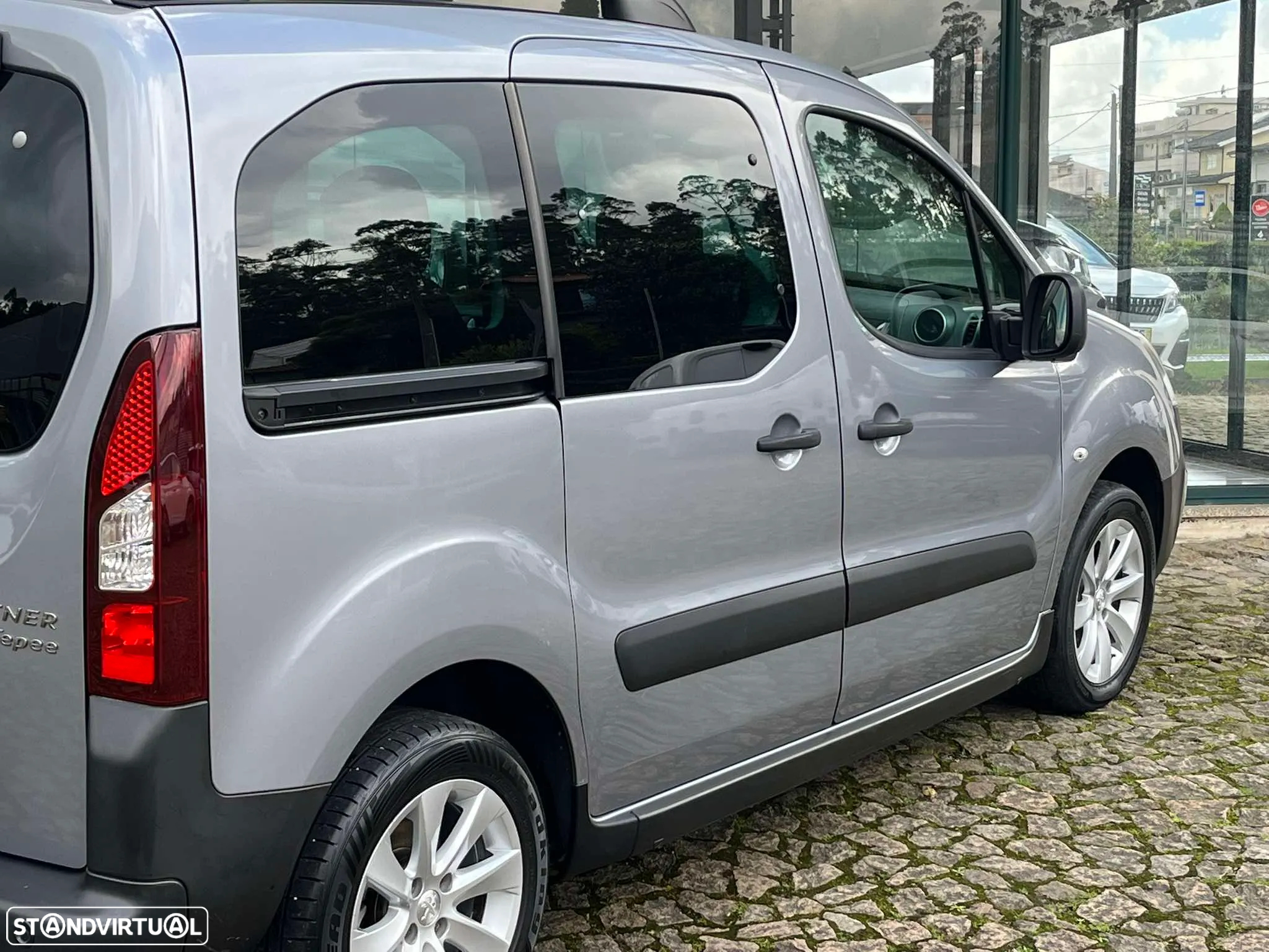 Peugeot Partner 1.6 BlueHDi Outdoor - 9