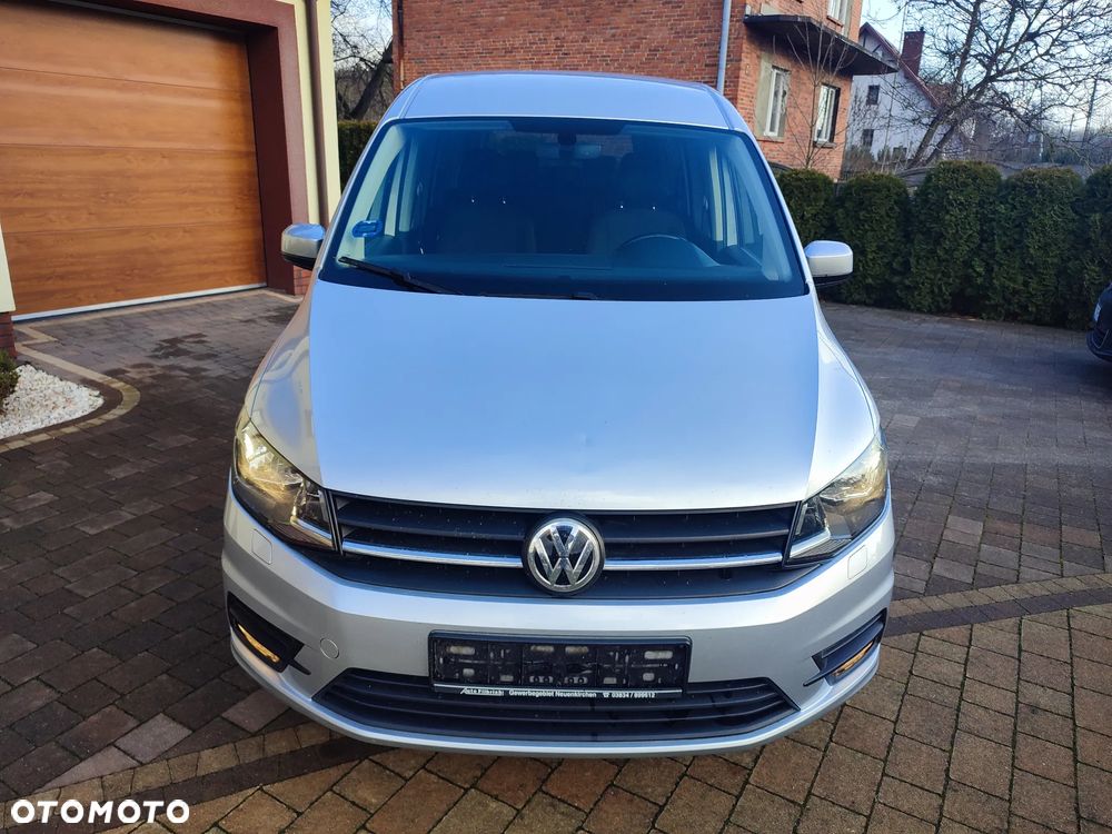 Volkswagen Caddy Maxi 2.0 TDI Comfortline - 2