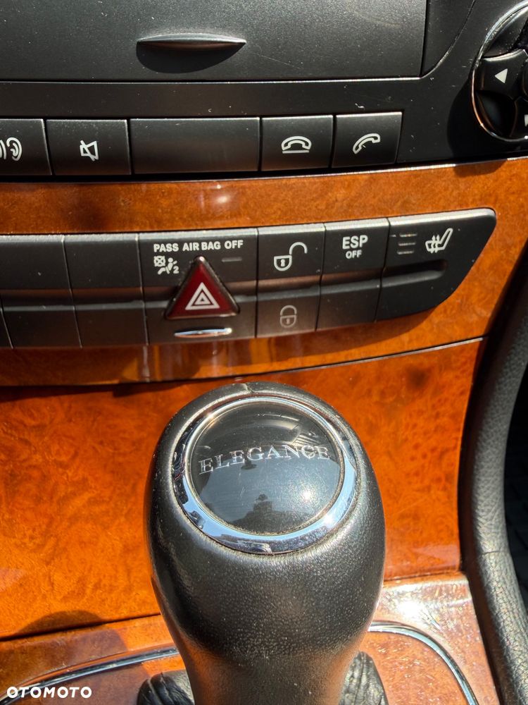 Mercedes-Benz Klasa E 220 CDI Automatik Elegance - 14